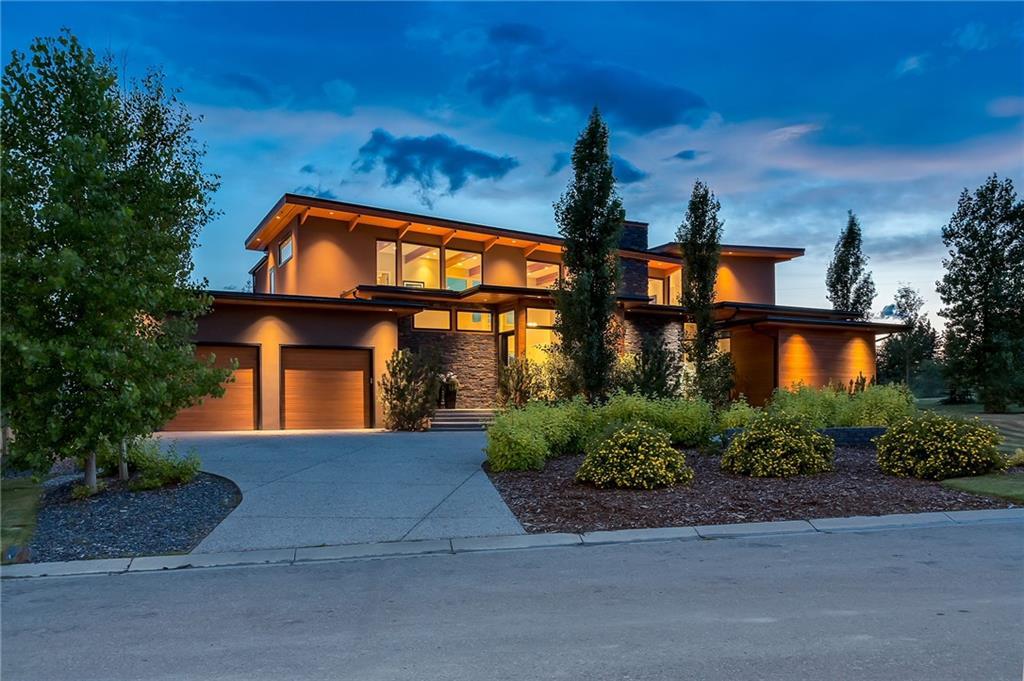 327 Leighton View - Photo 1