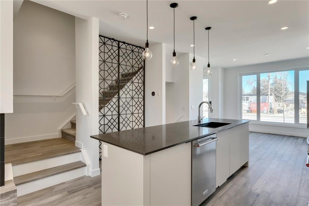 4907 16 Street - Photo 1