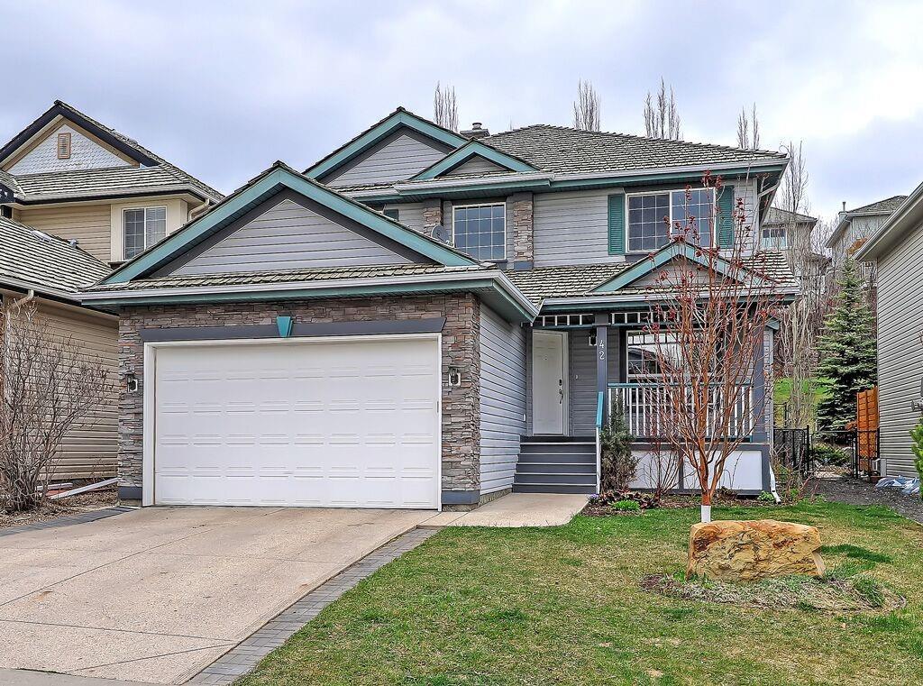 42 Springbank Crescent - Photo 1