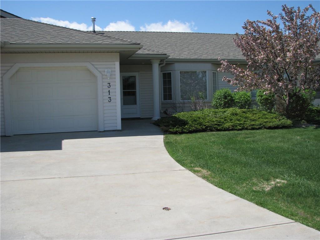 313 Triune Bay - Photo 1