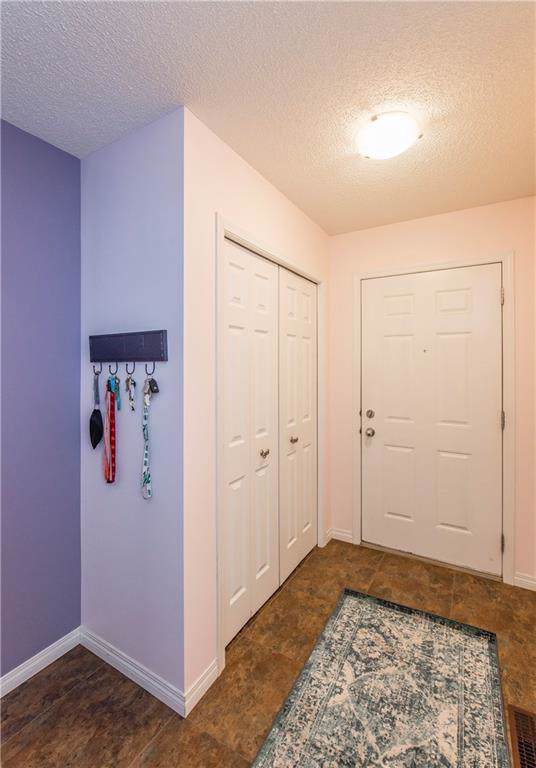 153 Everhollow Heights - Photo 1