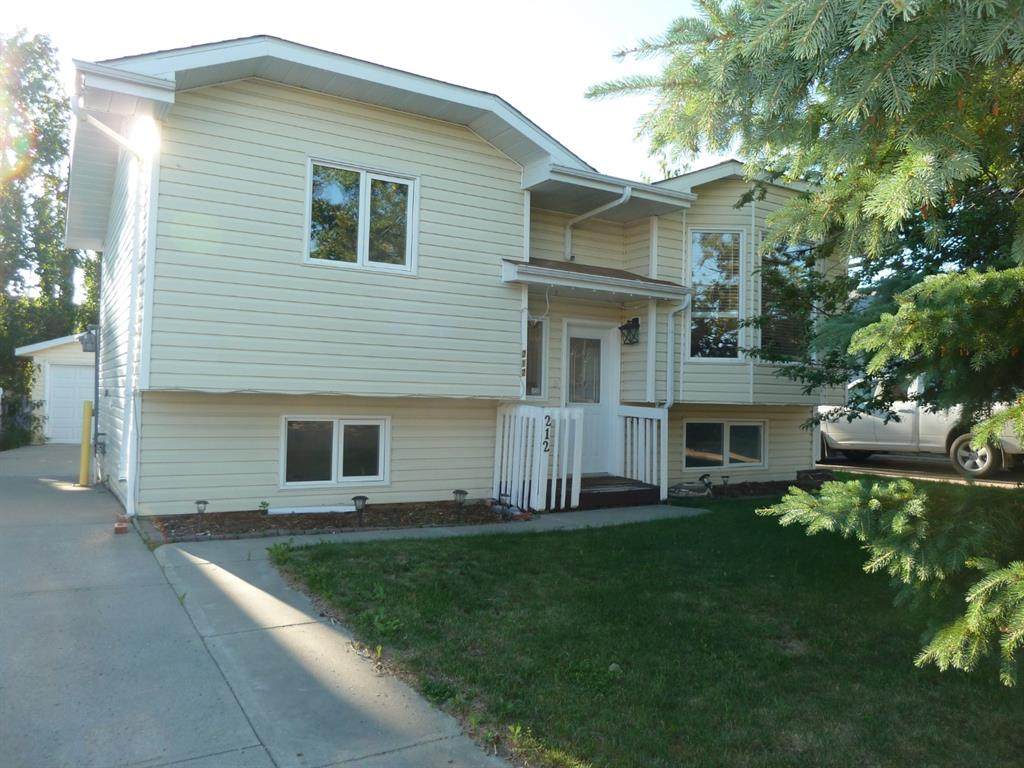 212 Aspen Way - Photo 1