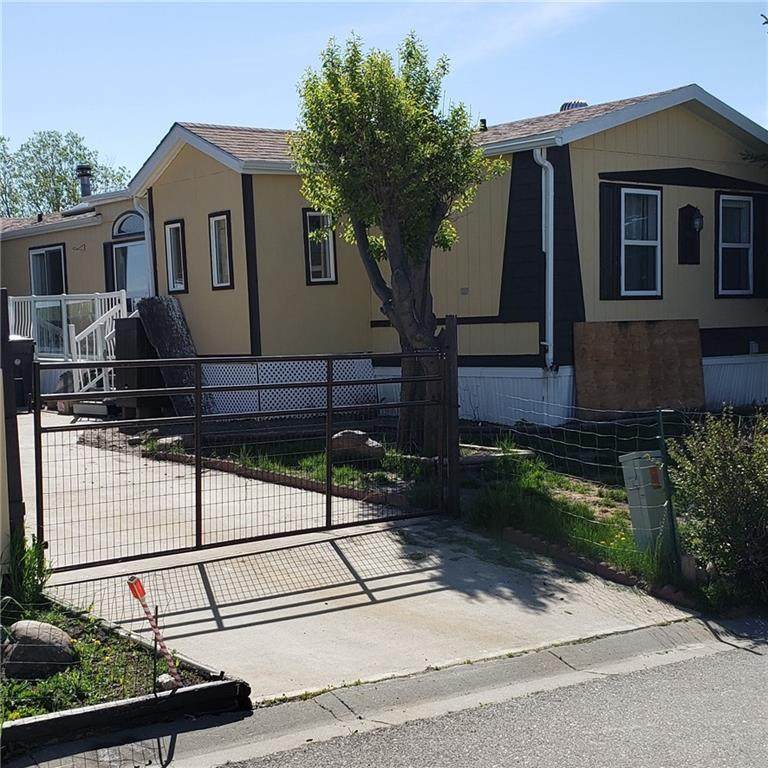 41 Westmount Drive - Photo 1