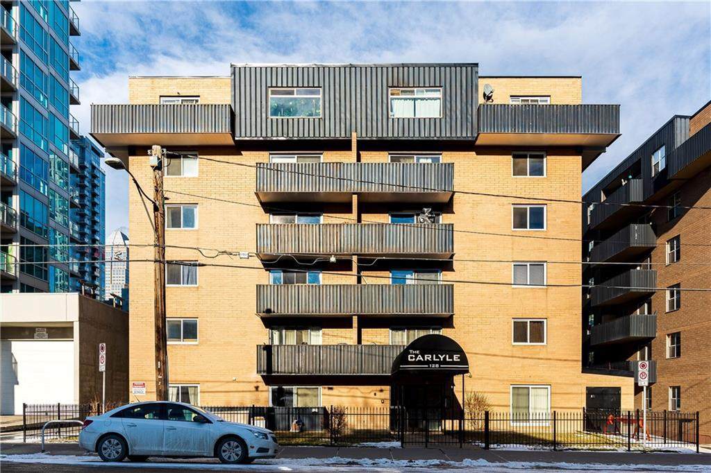 128 15 Avenue - Photo 1