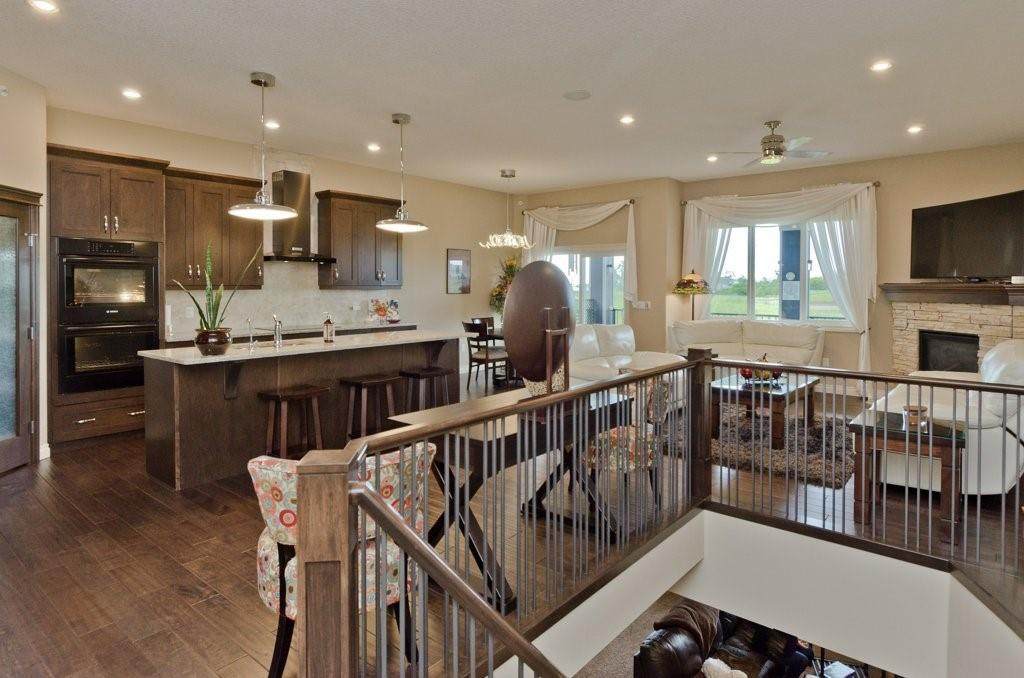 548 Muirfield Crescent - Photo 1