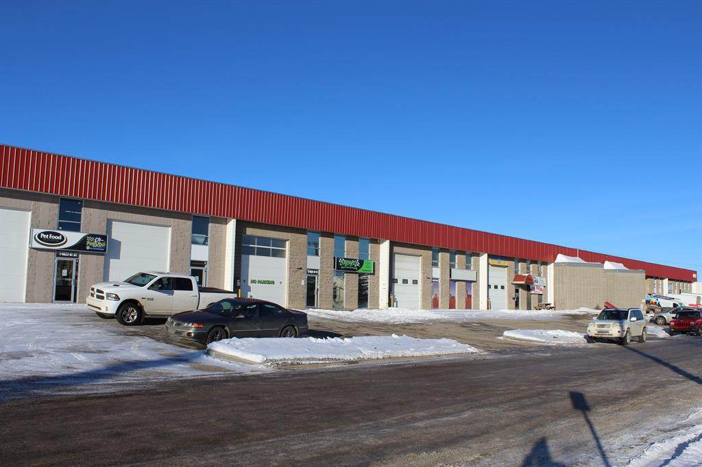 4622 61 Street - Photo 1