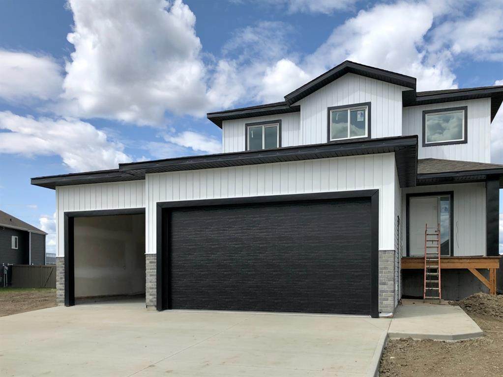 11334 63 Avenue - Photo 1