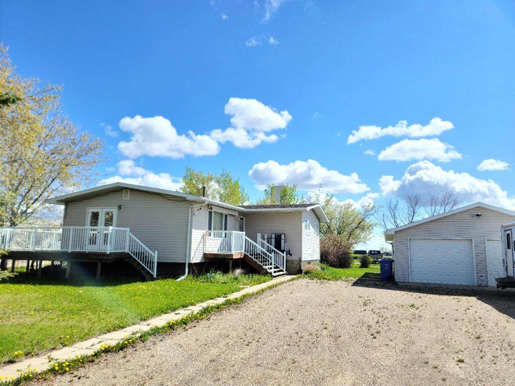 5604 50 Street - Photo 1
