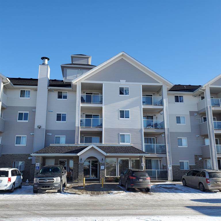 1648 Saamis Drive - Photo 1
