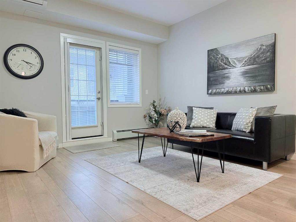 20 Mahogany Mews - Photo 1