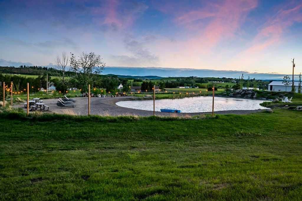 https://bt-photos.global.ssl.fastly.net/calgary/orig_boomver_4_A2319045-2.jpg