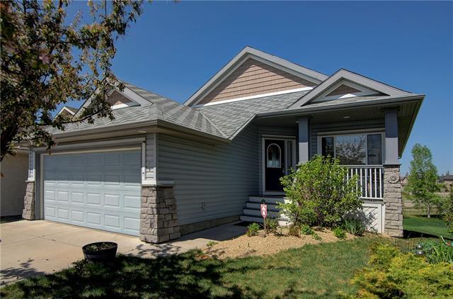 105 Tuscany Meadows Crescent - Photo 1