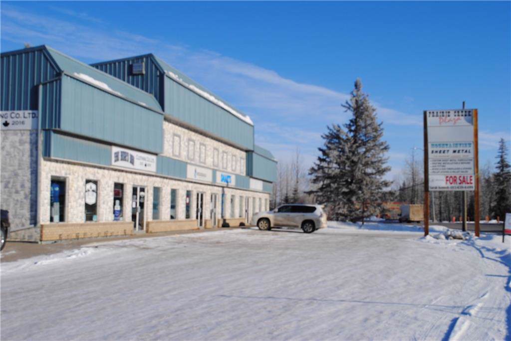 586 Main Ave Avenue - Photo 1