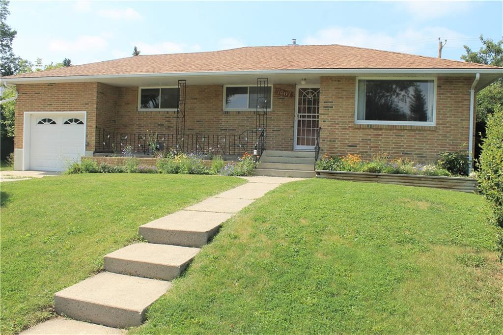 7407 5 Street - Photo 1