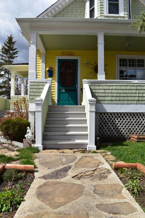 4648 51 Street - Photo 1