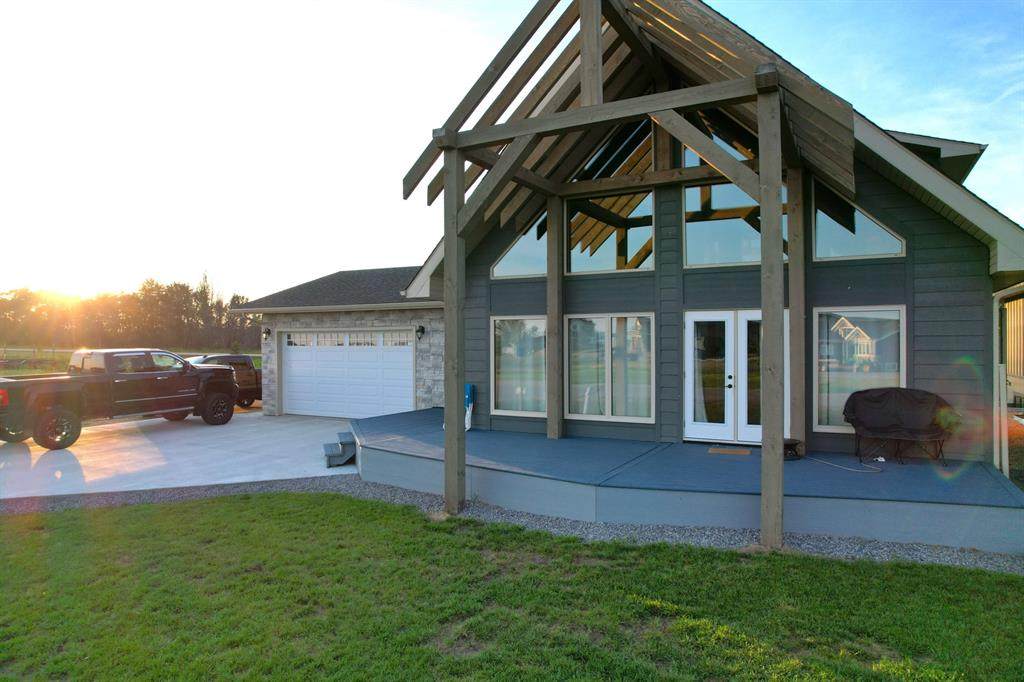 20419 Township Road 412 - Photo 1