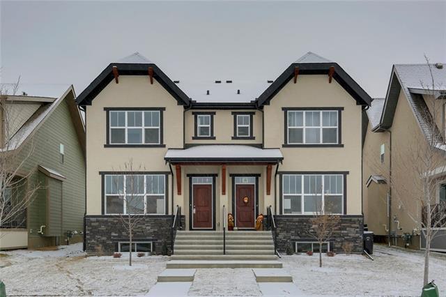 723 Mahogany Boulevard - Photo 1