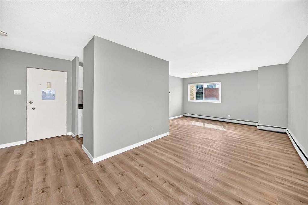 https://bt-photos.global.ssl.fastly.net/calgary/orig_boomver_8_A2323460-2.jpg