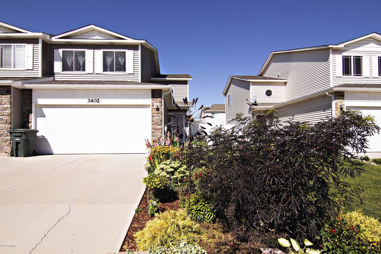 3402 Quacker Ave - Photo 1