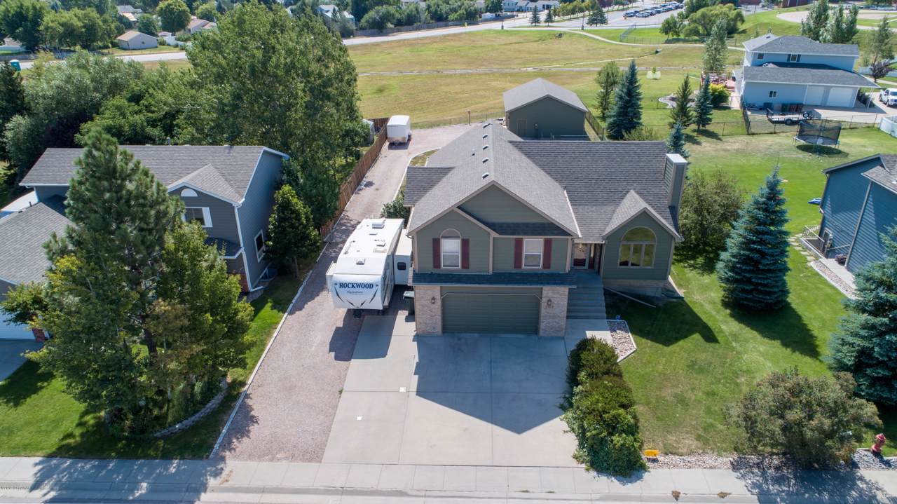 1105 Beaver Dr - Photo 1