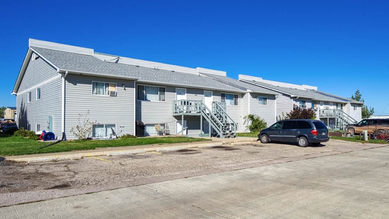 820 & 826 Laramie - Photo 1