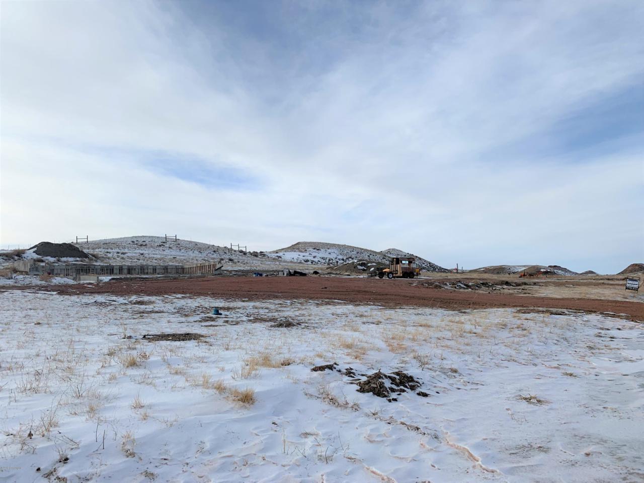 215 Cloud Peak Rd - Photo 1