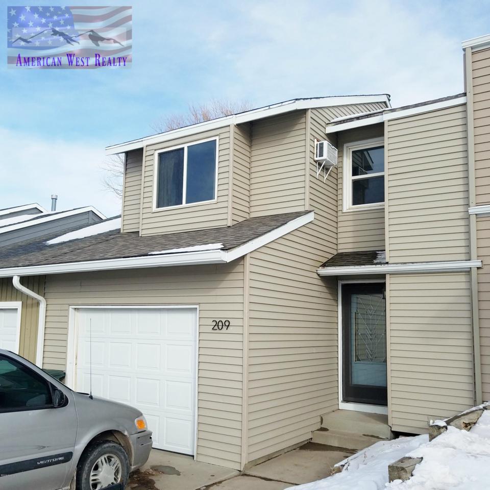 209 Westhills Loop - Photo 1