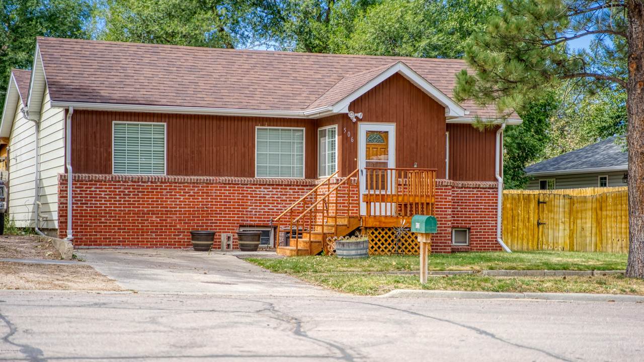 506 Osborne Ave - Photo 1