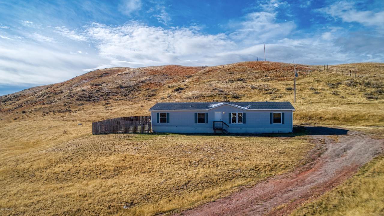 203 Cloud Peak Rd - Photo 1
