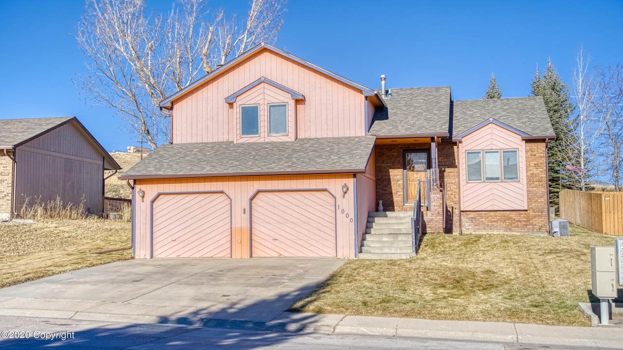 1000 W Granite St - Photo 1