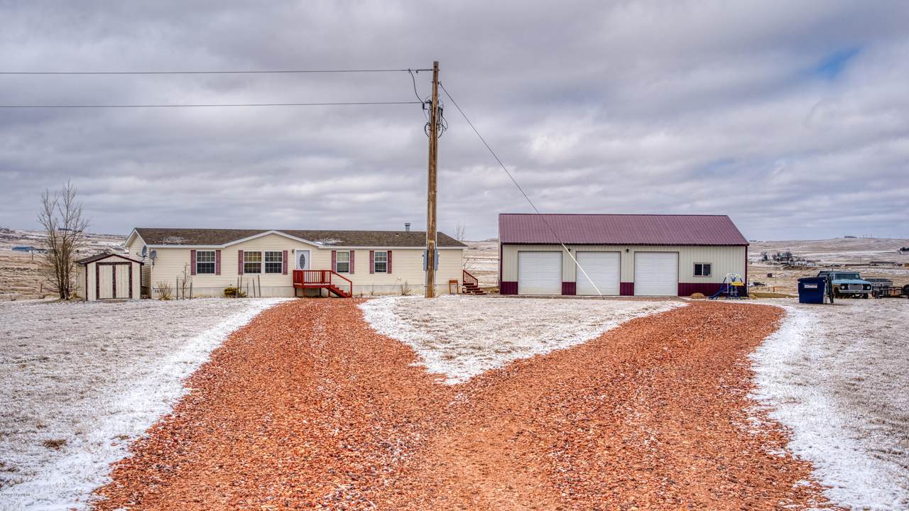 18 Chris Ln - Photo 1