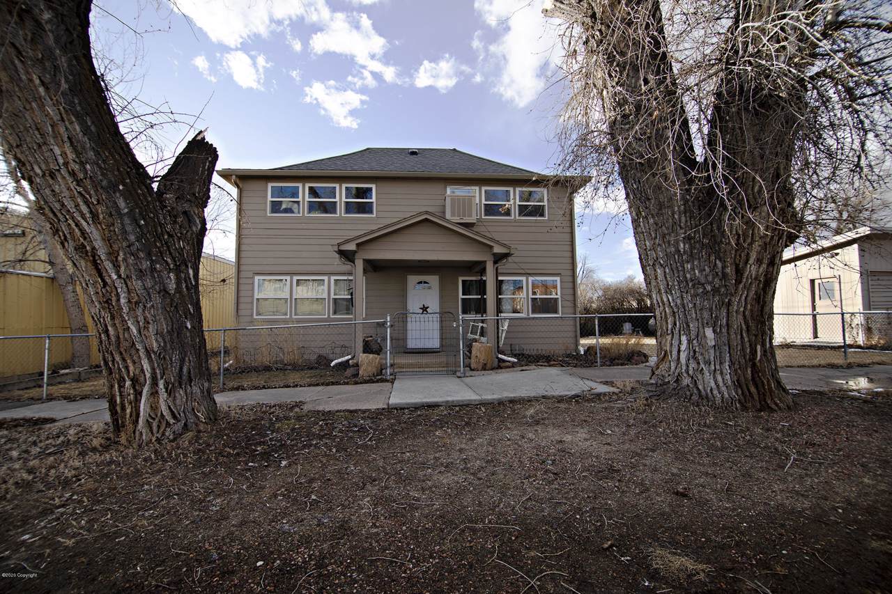 130 Gillette St - Photo 1