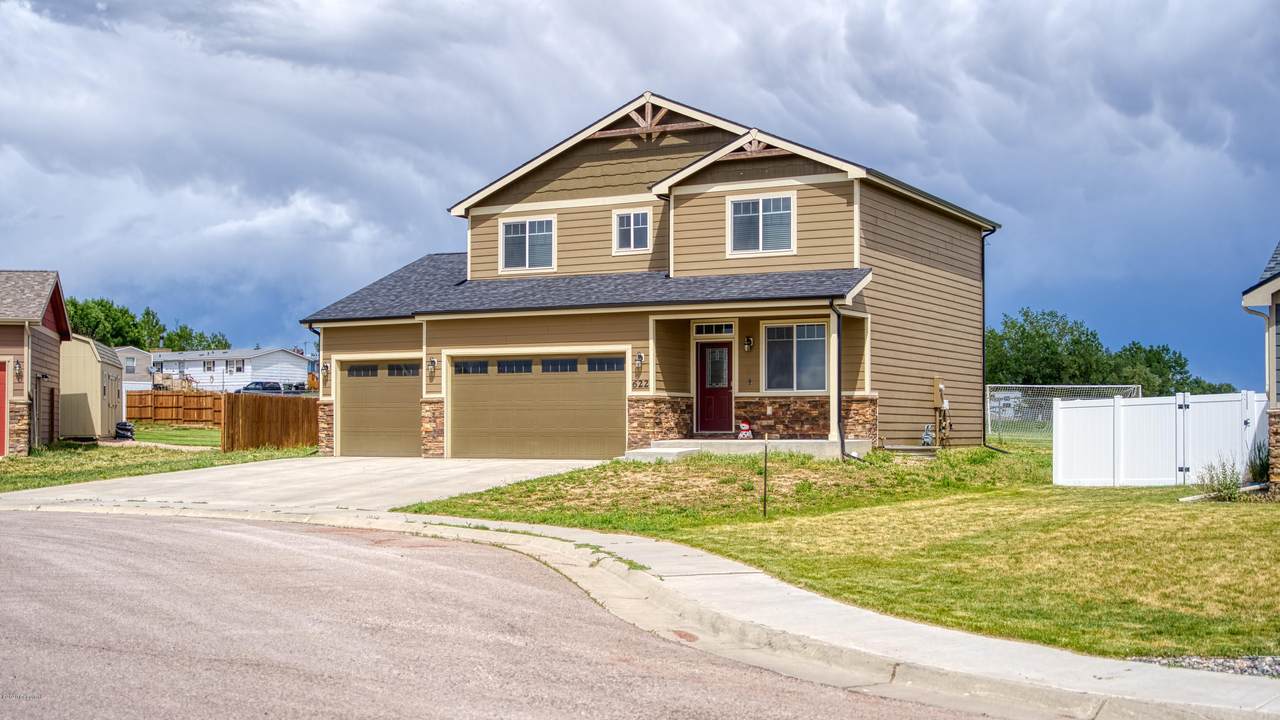622 Chase Ct - Photo 1