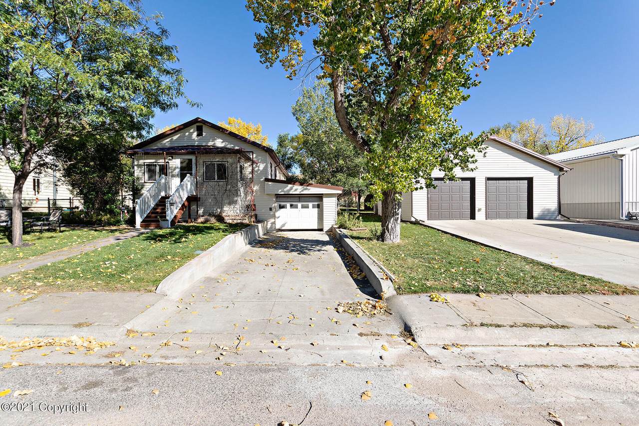 213 N Cheyenne Ave - Photo 1