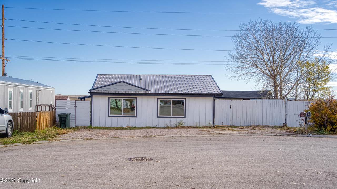 5104 Kirk St - Photo 1