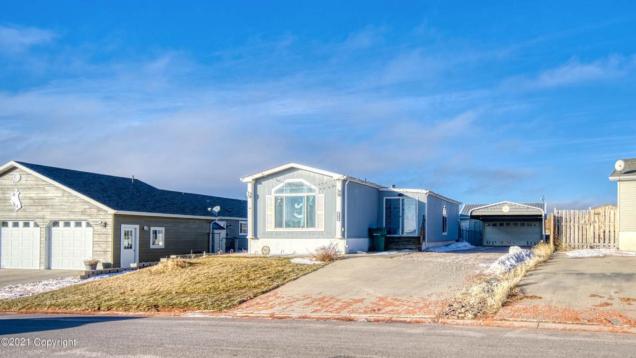 596 Hay Creek Rd - Photo 1