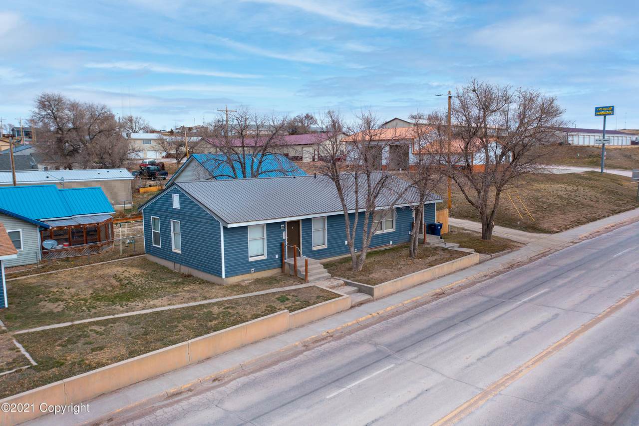 302 & 304 Converse St - Photo 1