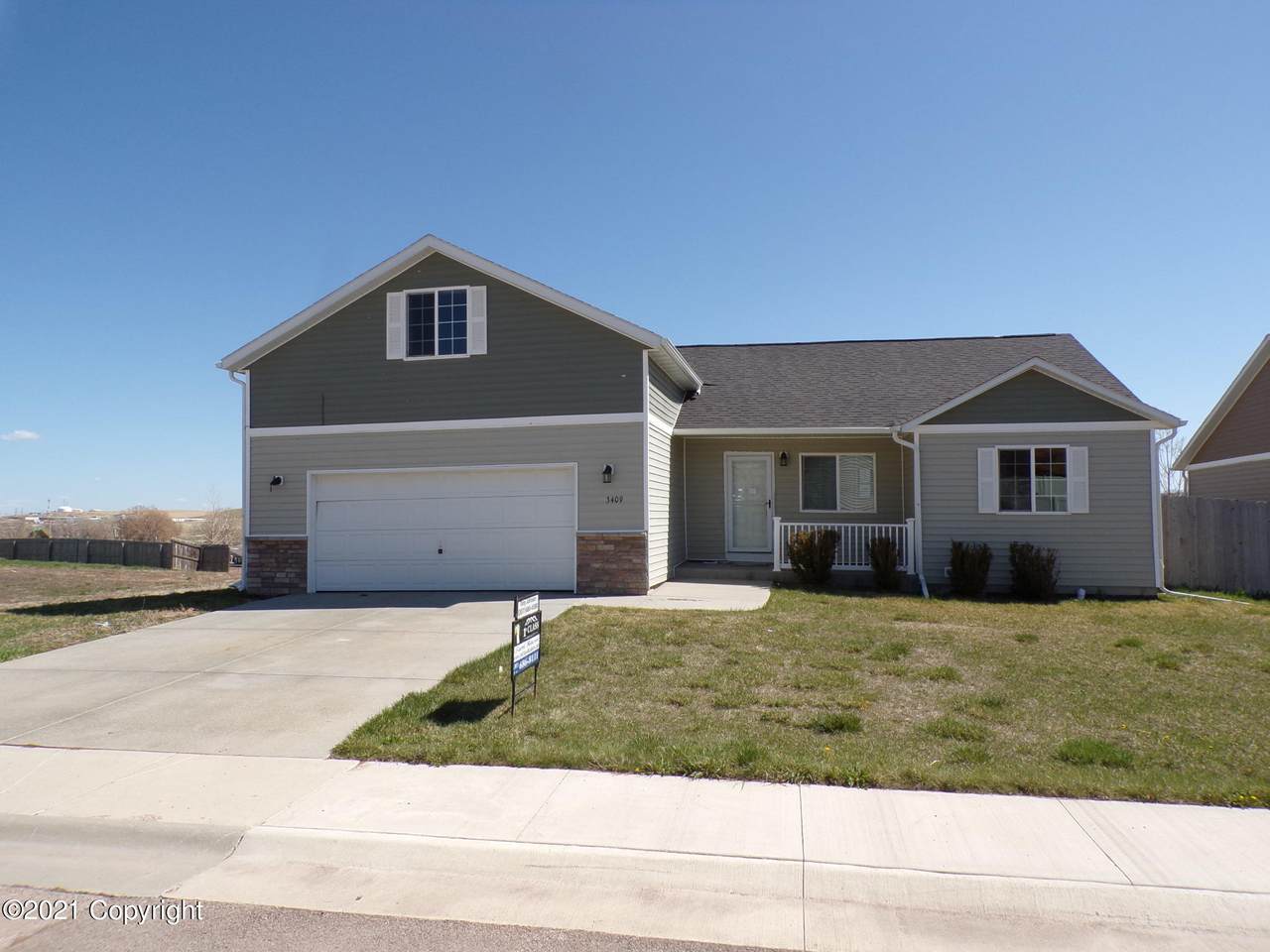 3409 Goldenrod Ave - Photo 1