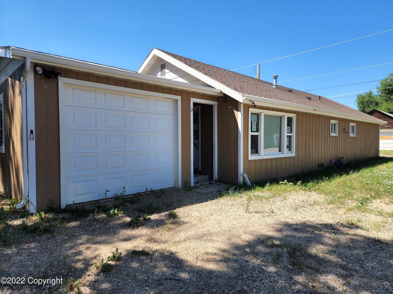 1646 Parker Ave - Photo 1