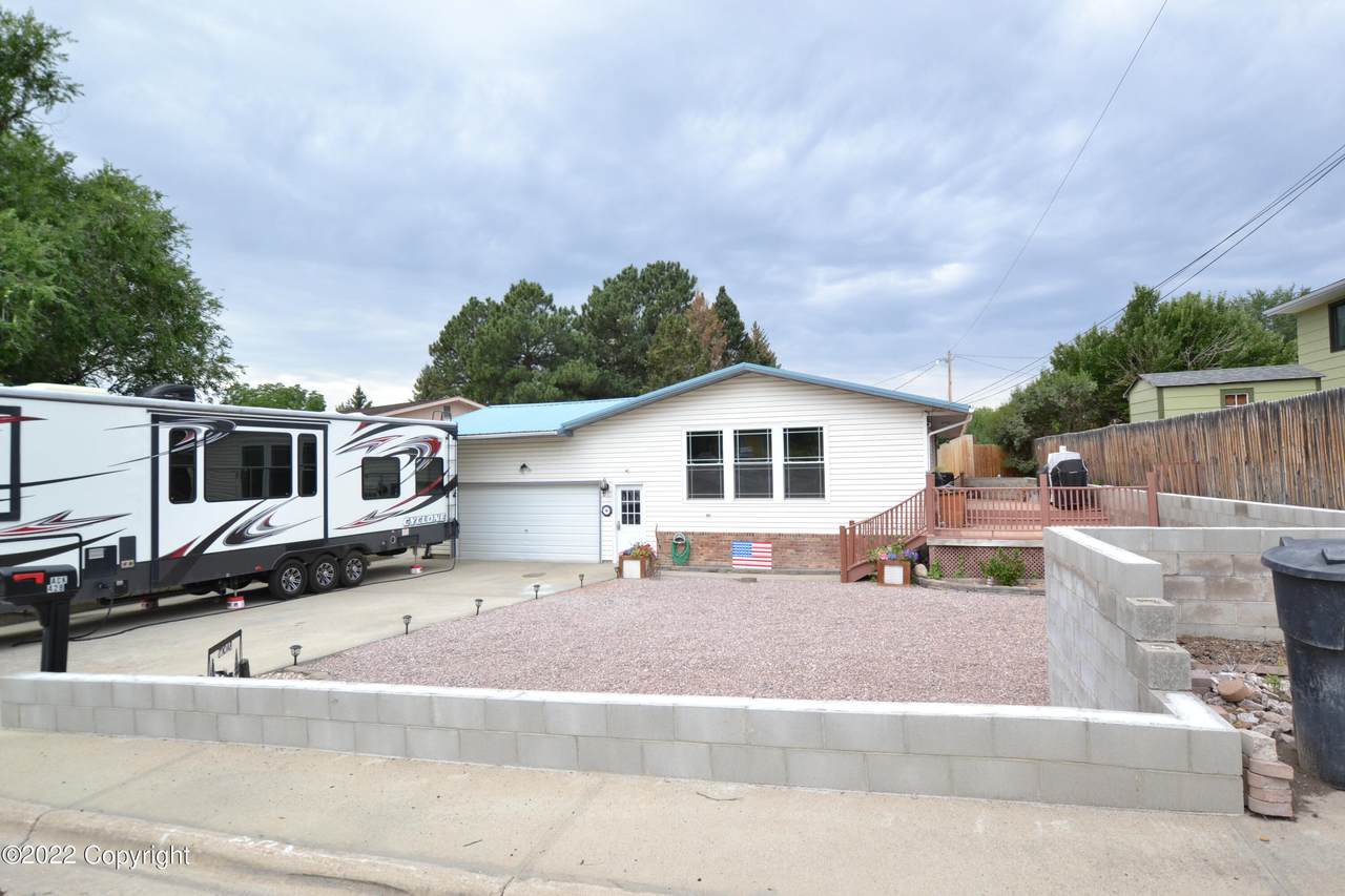 428 Walden Ave - Photo 1