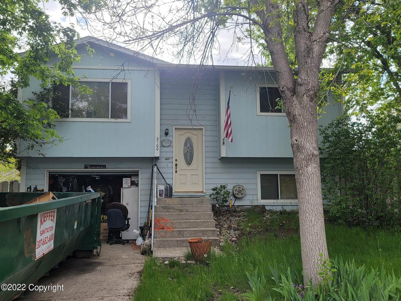 2100 S Gillette Ave - Photo 1