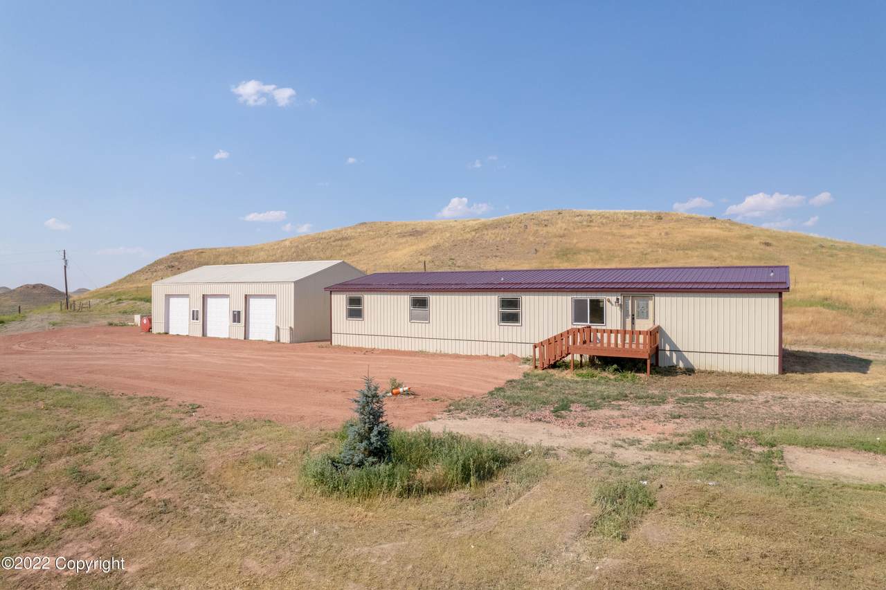 204 Cloud Peak Rd - Photo 1
