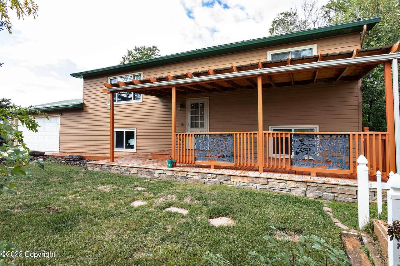 326 Willow Creek Dr - Photo 1