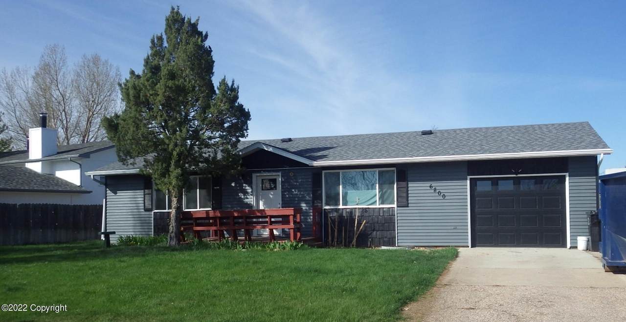 6800 Sleepy Hollow Blvd - Photo 1