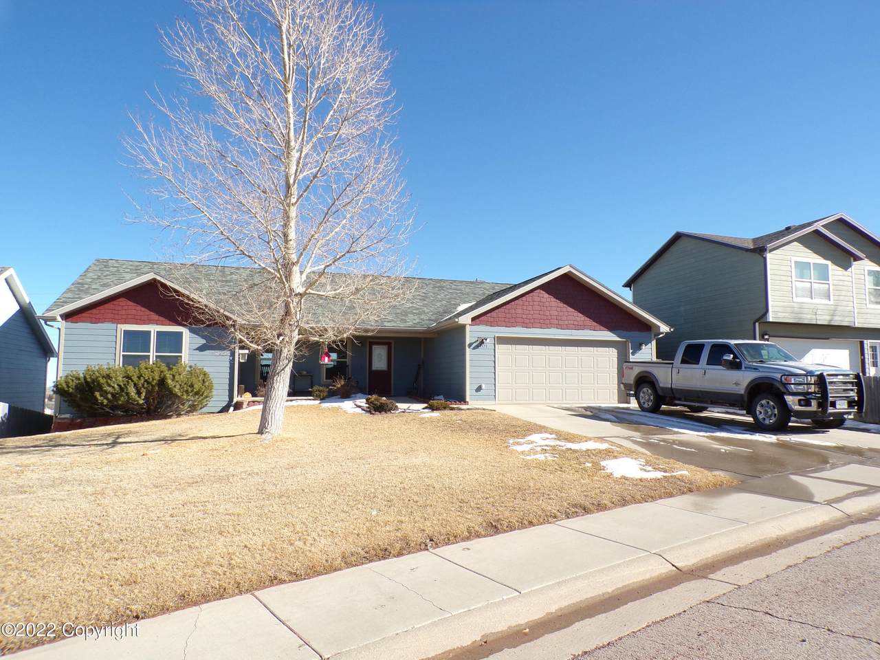 4101 Longhorn Ave - Photo 1