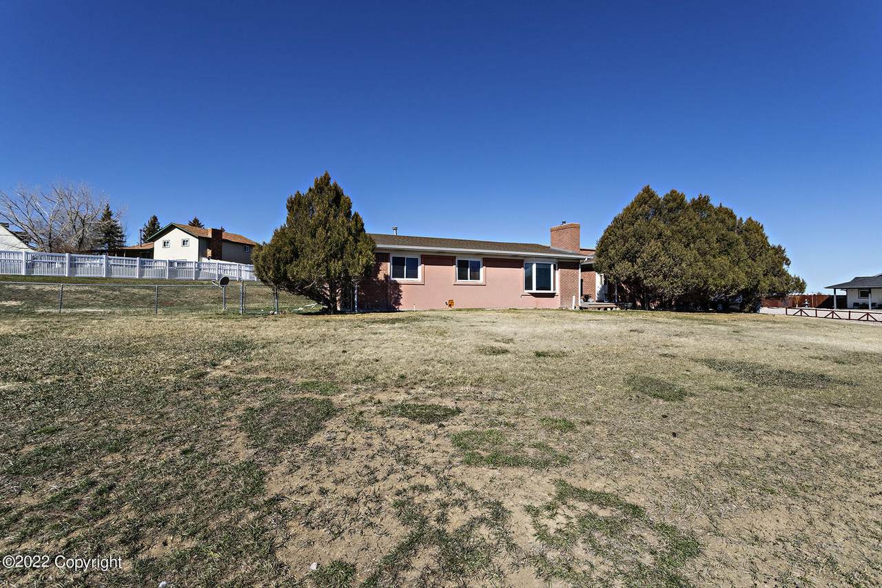 501 Sandcreek Ct - Photo 1