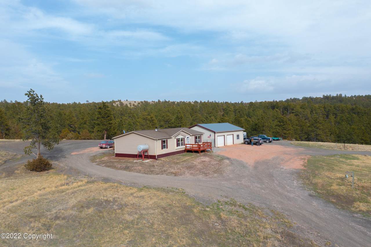 190 Sundown Trl , Upton, WY 82730 (MLS 22648) 411 Properties