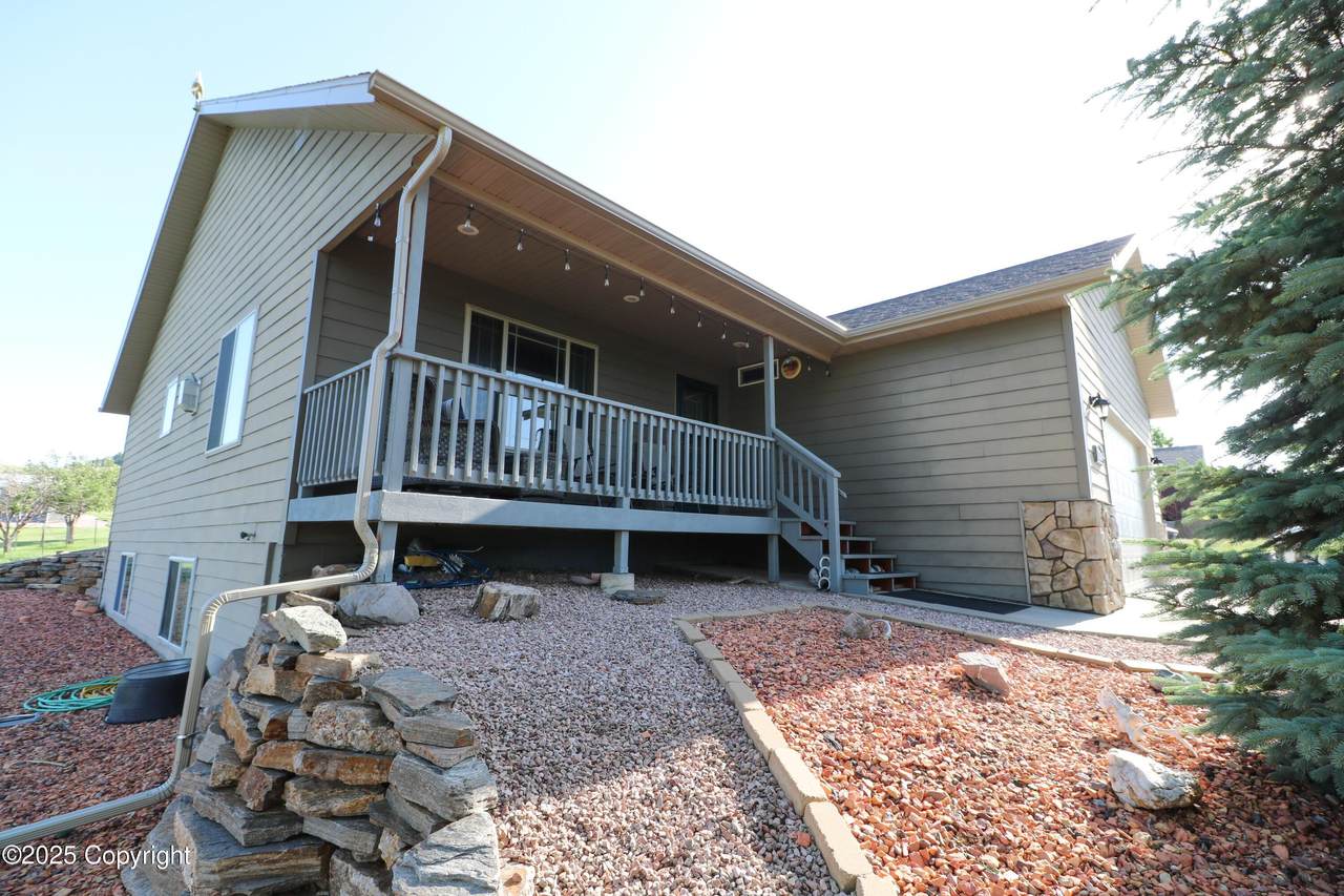1114 Patriot Pl - Photo 1