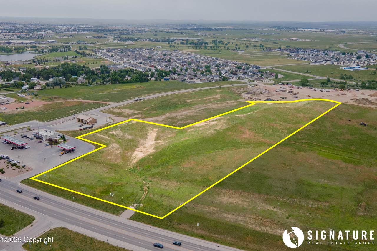 4409 S Douglas Hwy - Photo 1