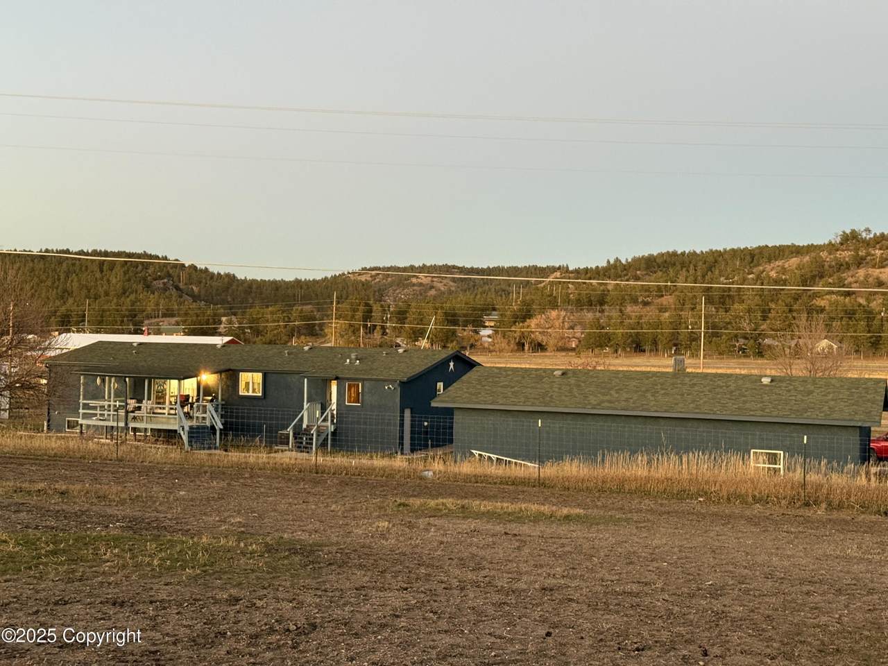 23 Foothills Dr - Photo 1